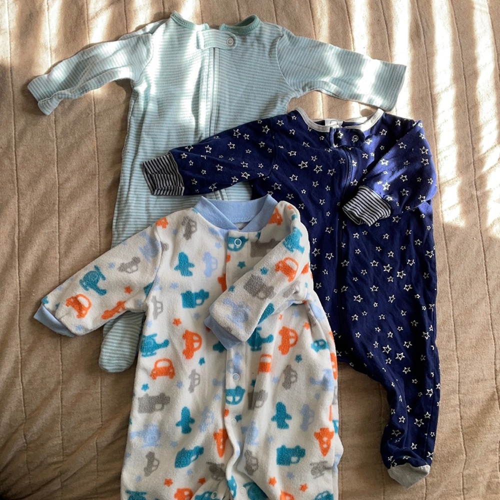 Baby sleep and play pajamas